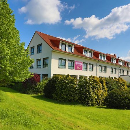 Hotel Sportwelt Radeberg Buitenkant foto