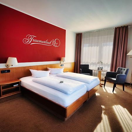 Hotel Sportwelt Radeberg Buitenkant foto