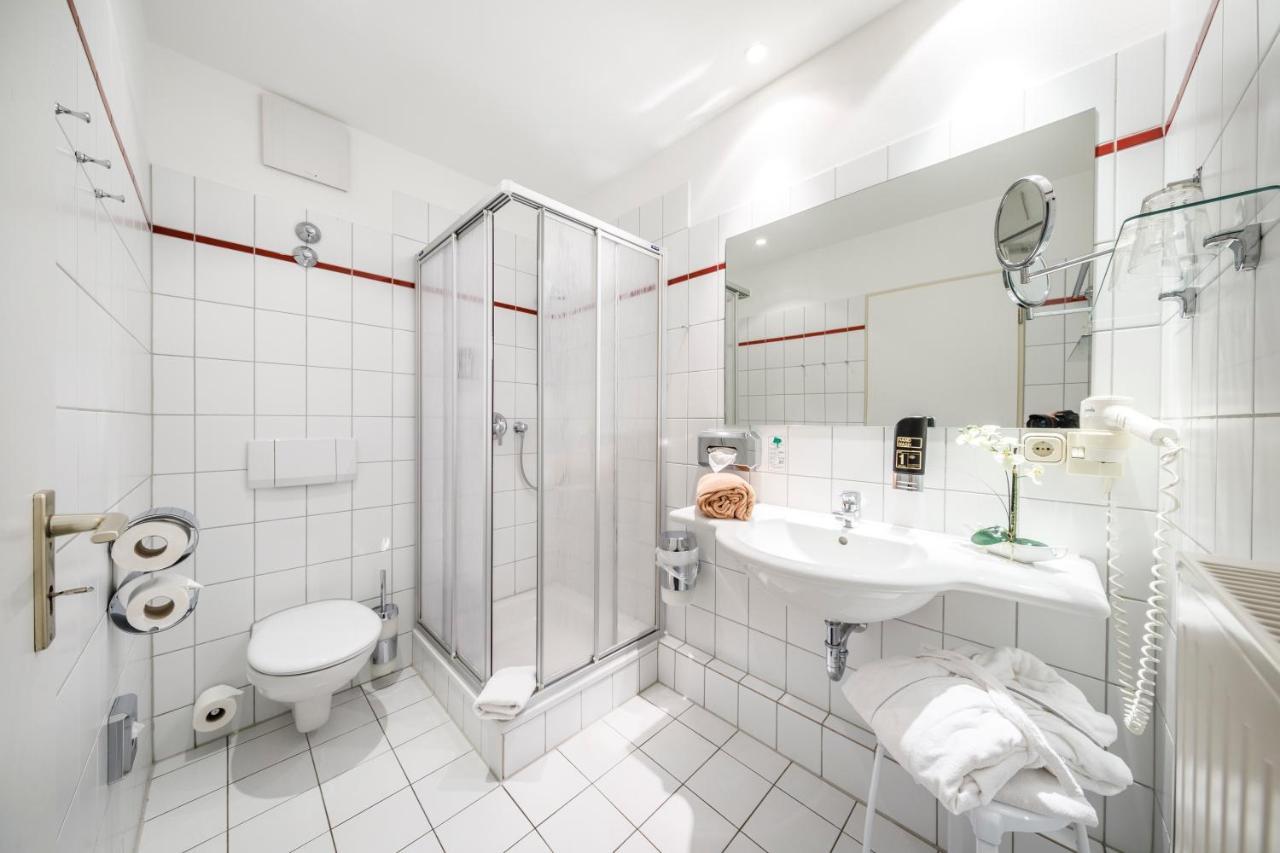 Hotel Sportwelt Radeberg Buitenkant foto