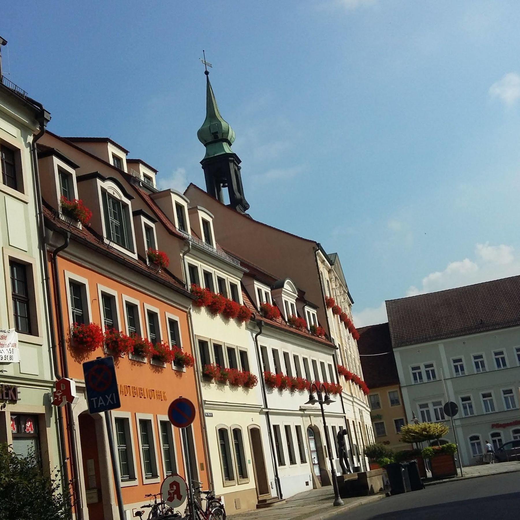 Hotel Sportwelt Radeberg Buitenkant foto